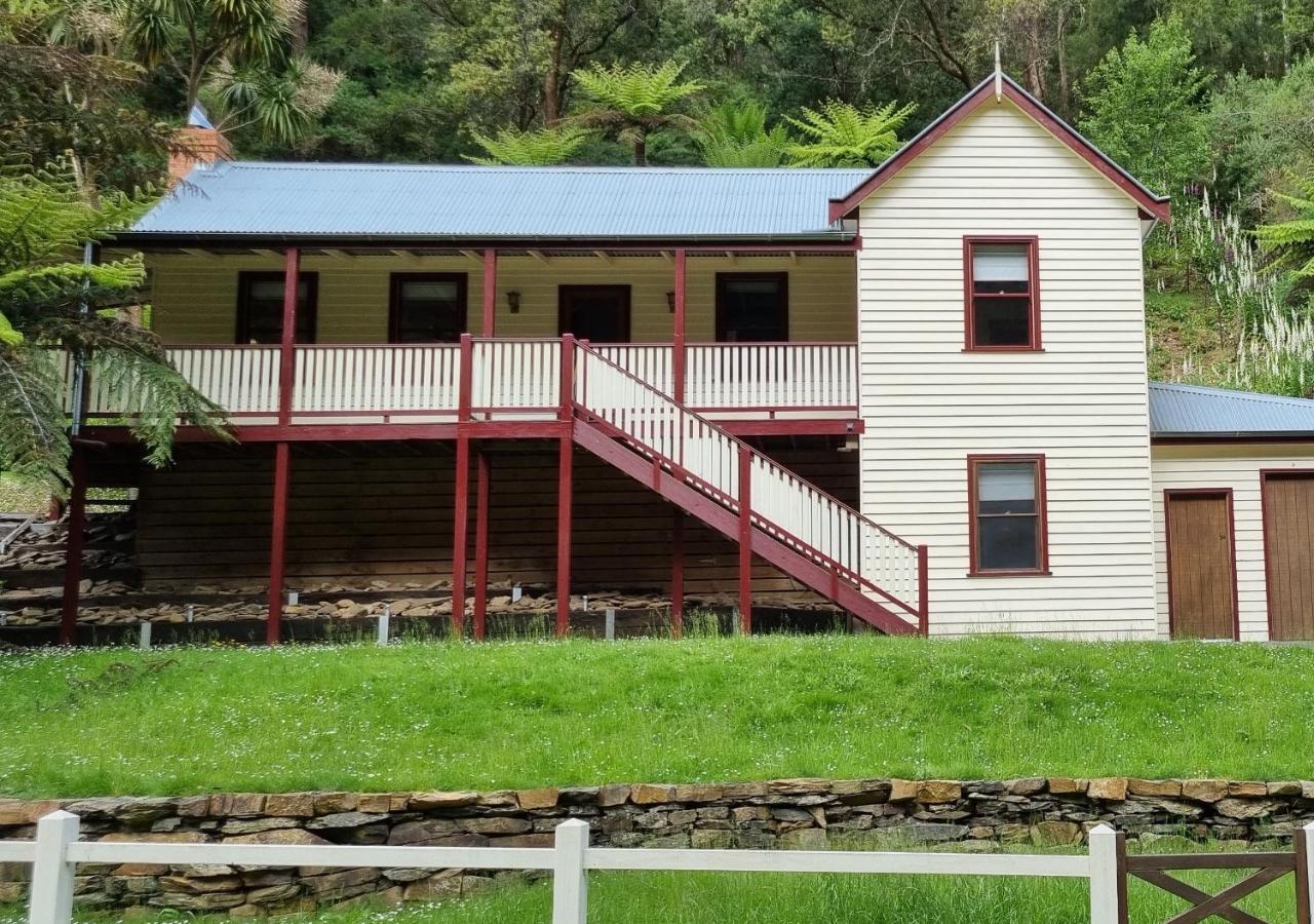 Whitlow Manor Holiday home